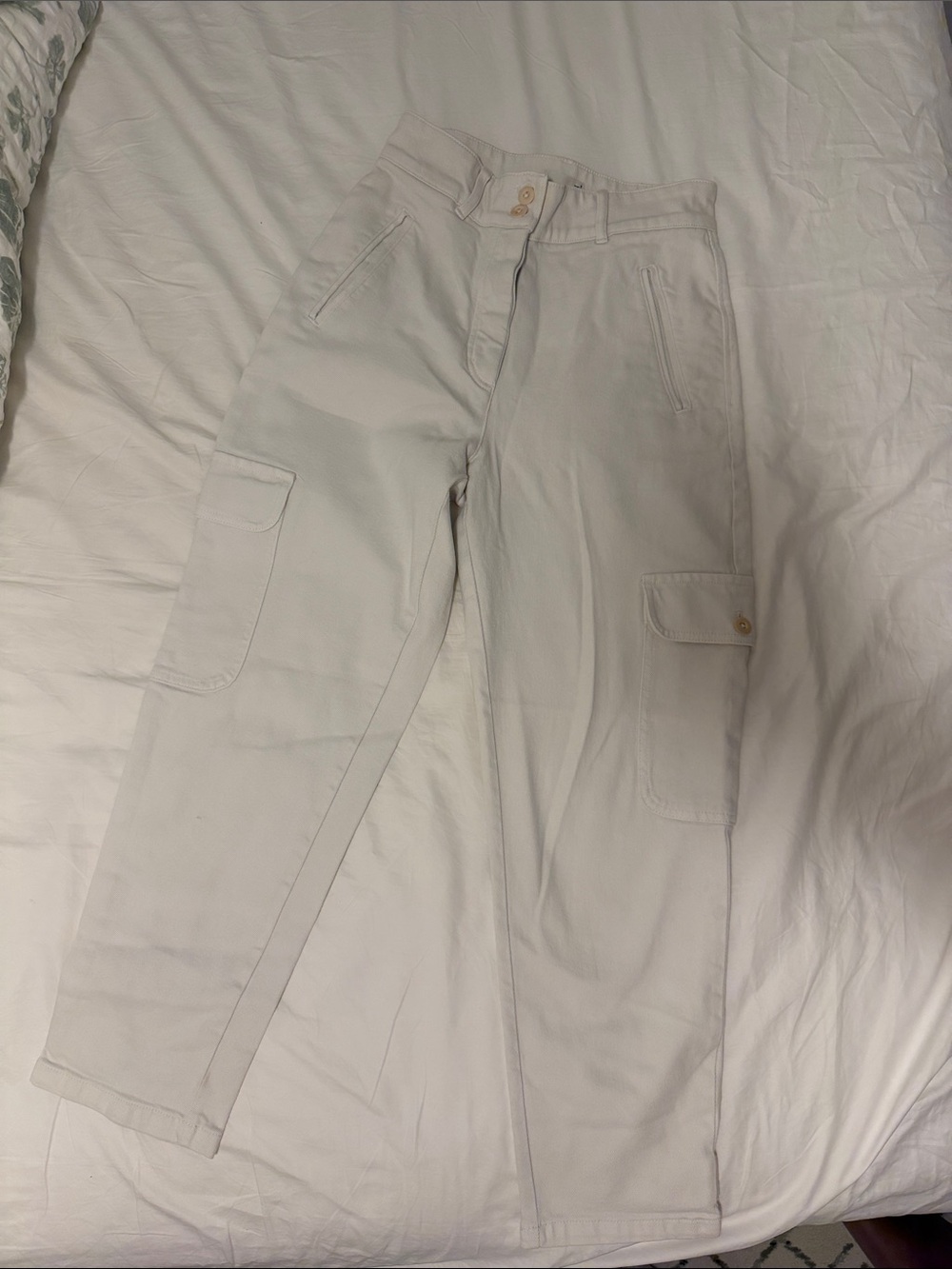 Wilfred White Cargo Pants with Utility Pockets
